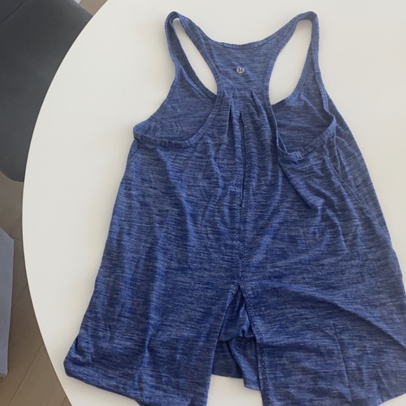 lulu lemons blue tank top - Picture 2 of 4